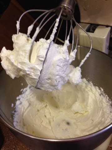 whipped cream recipe using heavy cream